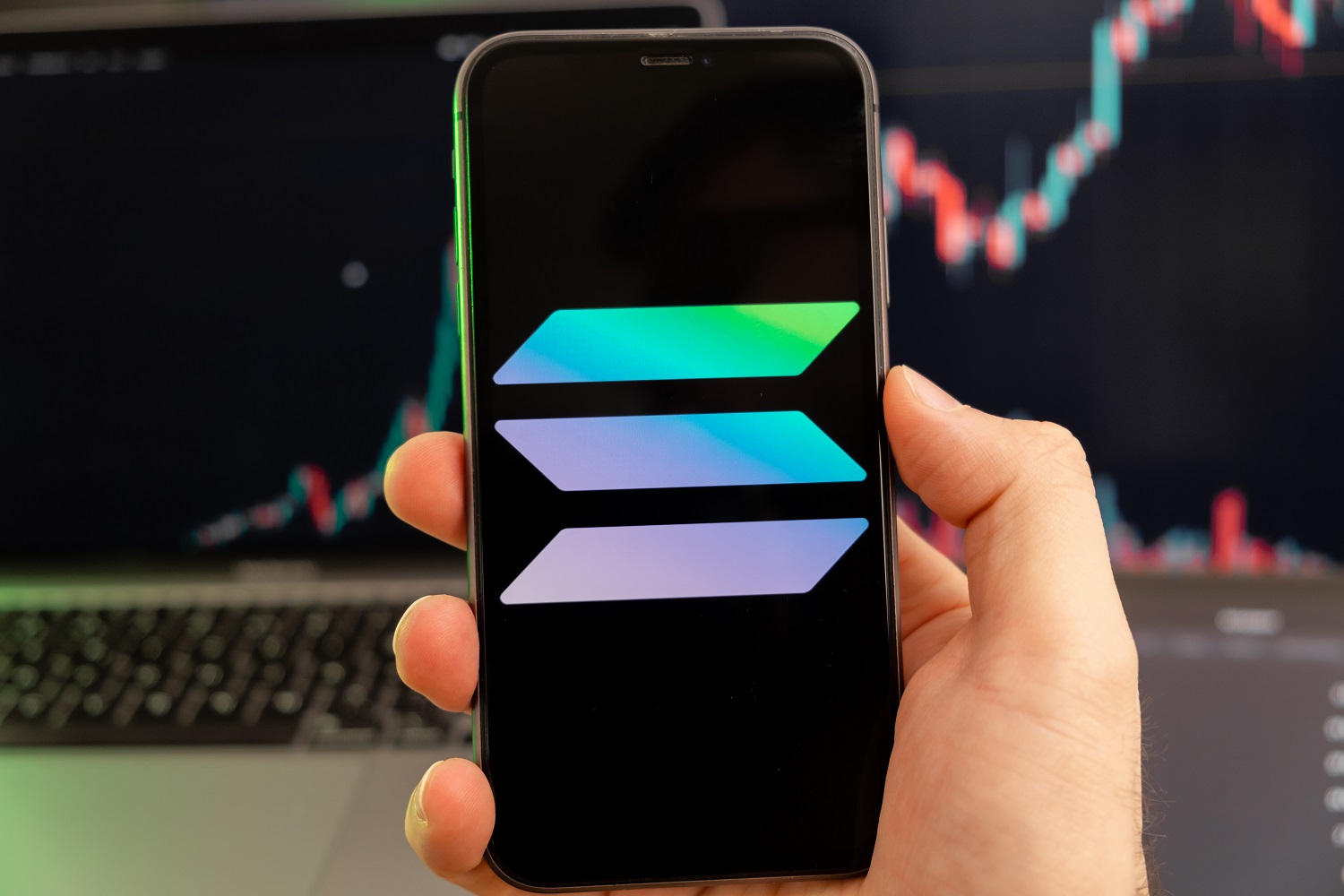 Solana Price Prediction: Set to Retest YTD High as Fees Rise